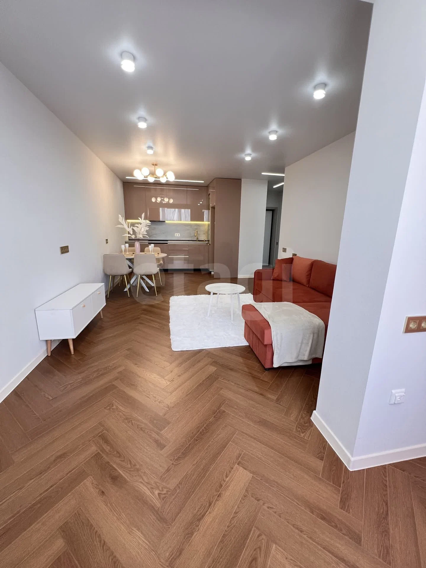1-к квартира, 46м² (улица имени В.Н. Мачуги, 166б) - миниатюра 2