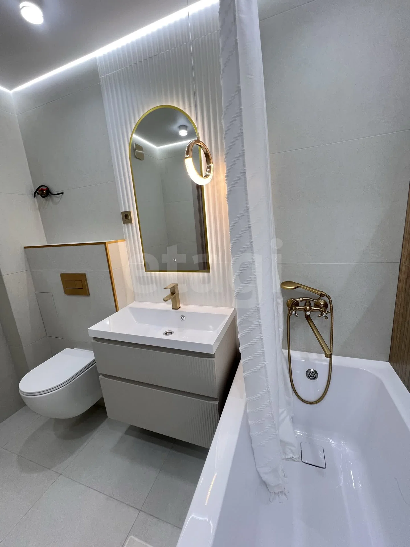1-к квартира, 46м² (улица имени В.Н. Мачуги, 166б) - миниатюра 23