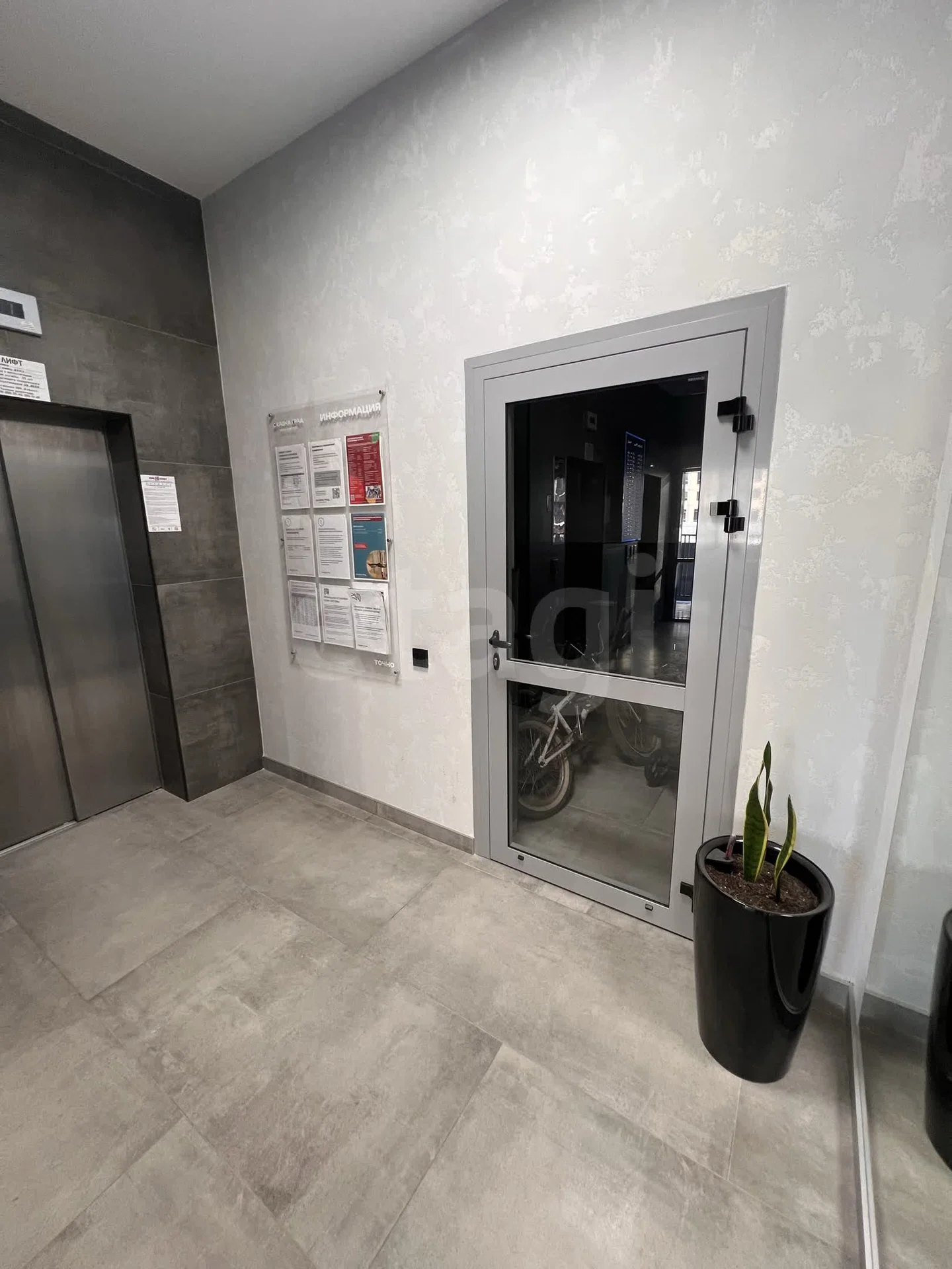 1-к квартира, 46м² (улица имени В.Н. Мачуги, 166б) - миниатюра 32