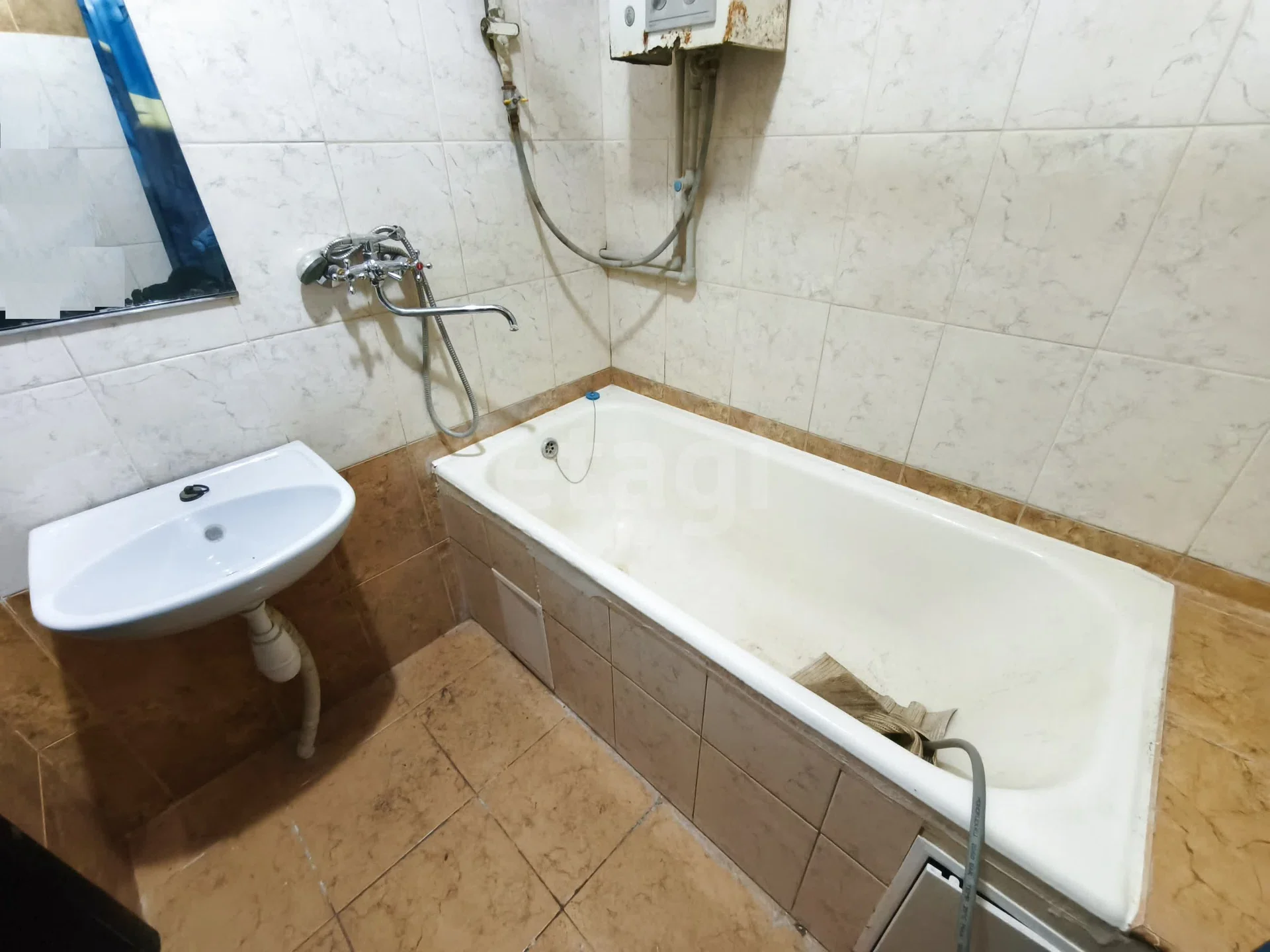 3-к квартира, 72.6м² (улица Коммунаров, 237) - миниатюра 19
