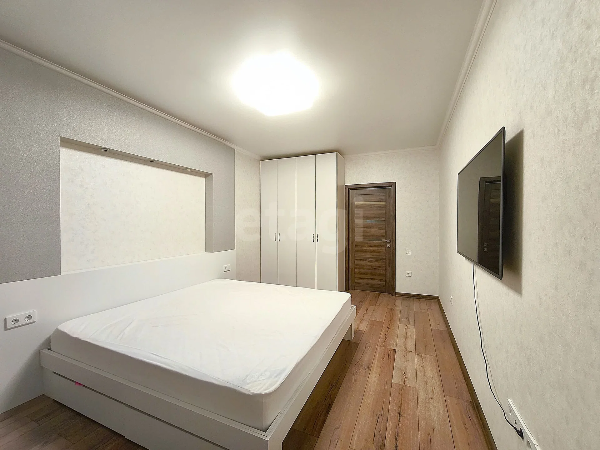 2-к квартира, 66.4м² (Гаражная улица, 107) - миниатюра 13