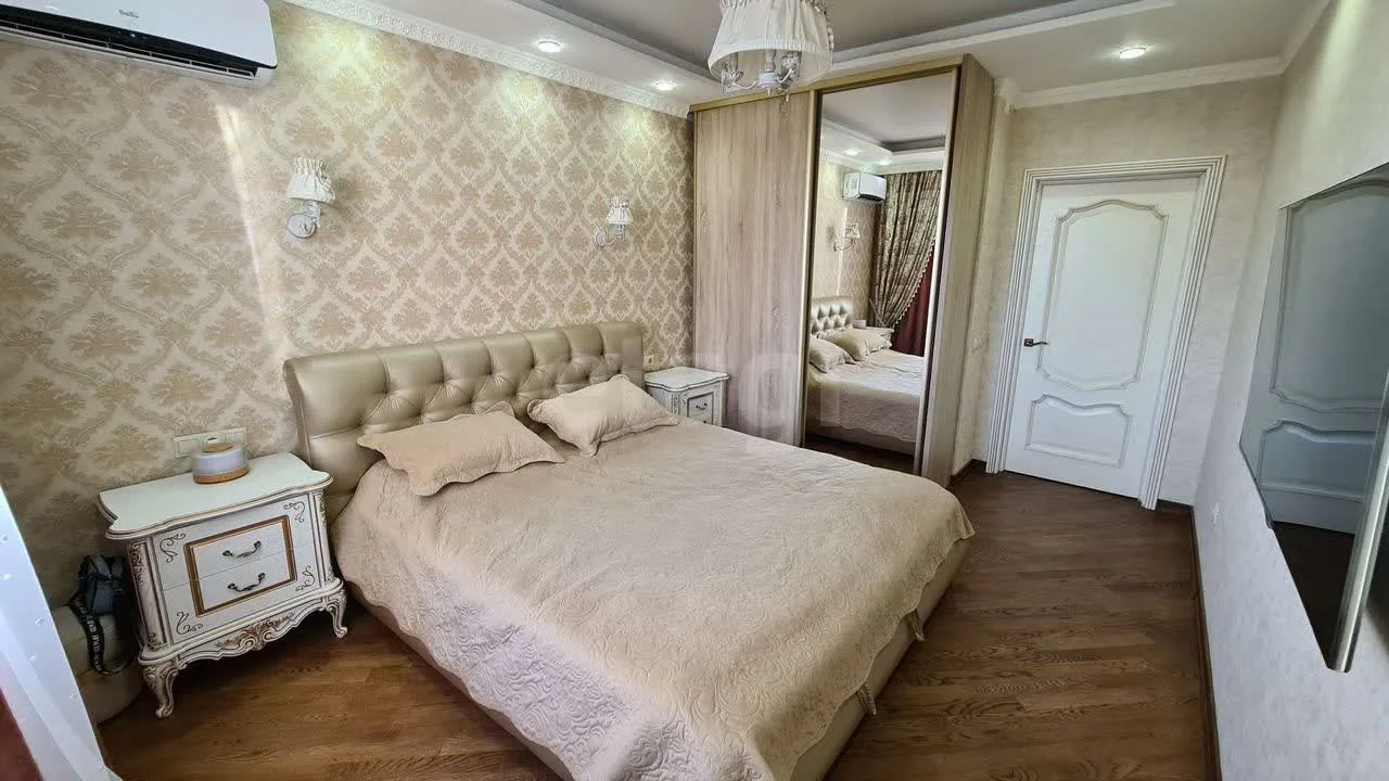 2-к квартира, 55.6м² (Венецианская улица, 2) - изображение 1