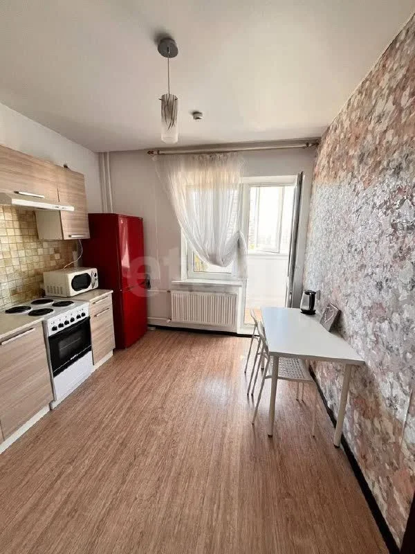 1-к квартира, 35.9м² (улица Героя Владислава Посадского, 28) - миниатюра 4