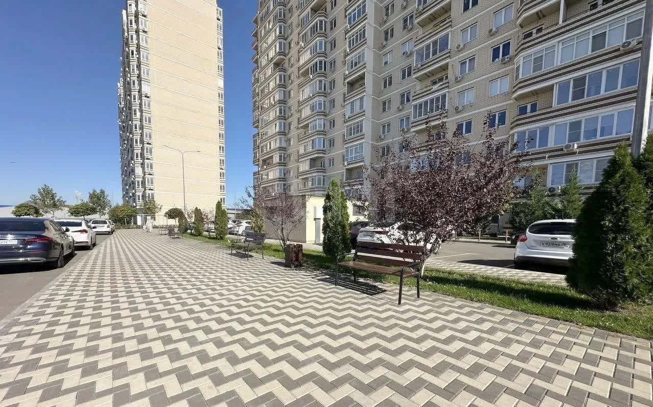 2-к квартира, 51.9м² (улица имени Дзержинского, 110а) - миниатюра 9