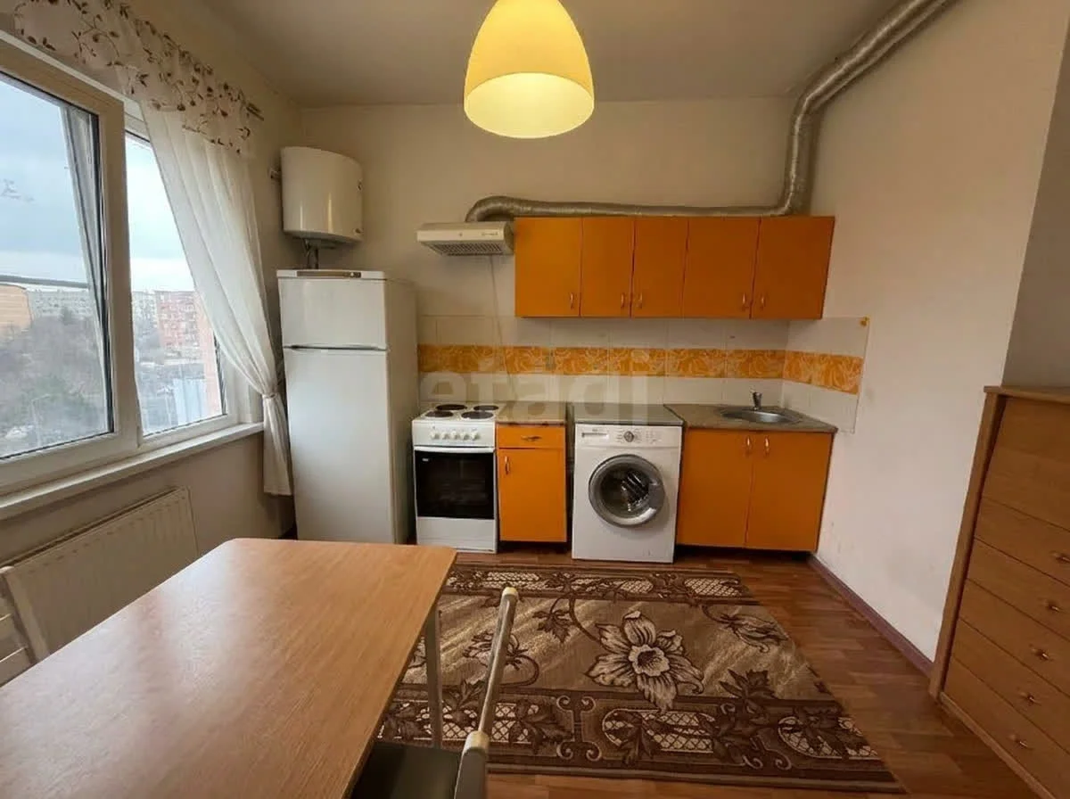 2-к квартира, 74.8м² (Восточно-Кругликовская улица, 46/а) - изображение 1