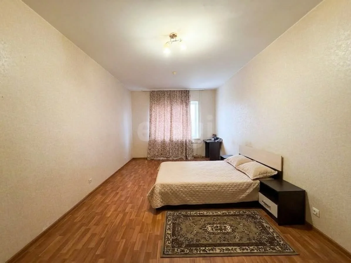 2-к квартира, 74.8м² (Восточно-Кругликовская улица, 46/а) - миниатюра 2