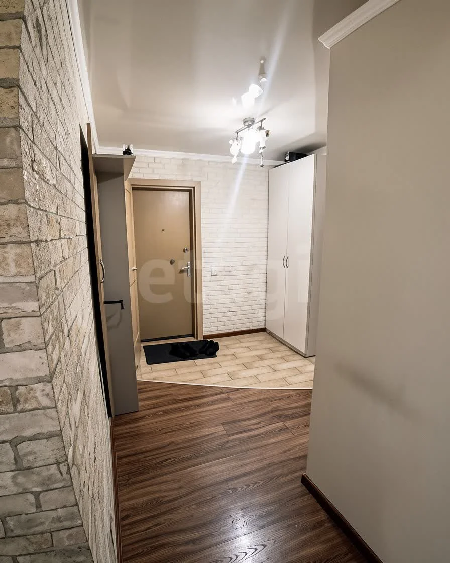 2-к квартира, 51.6м² (Российская улица, 446/3) - миниатюра 2