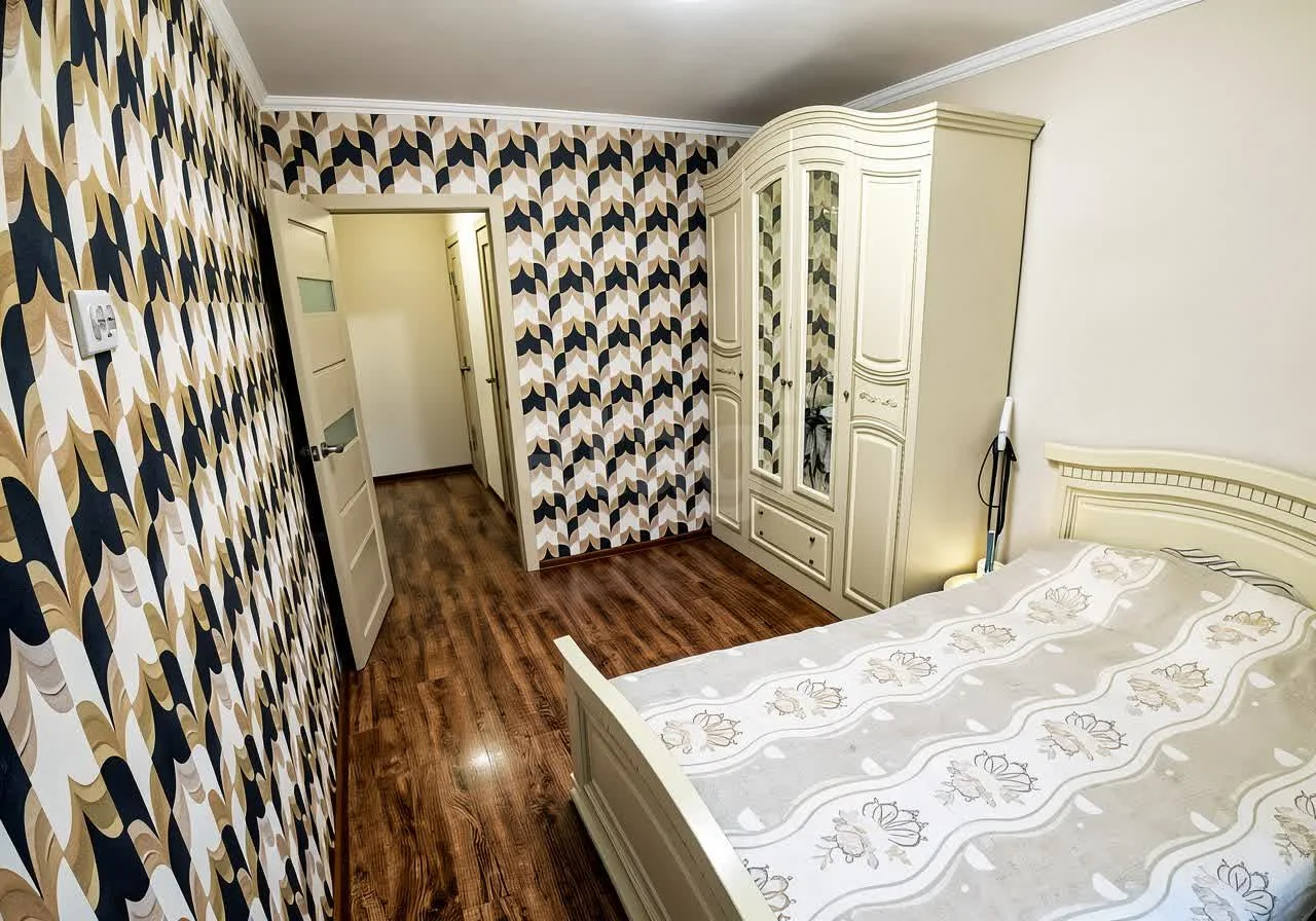 2-к квартира, 51.6м² (Российская улица, 446/3) - миниатюра 5