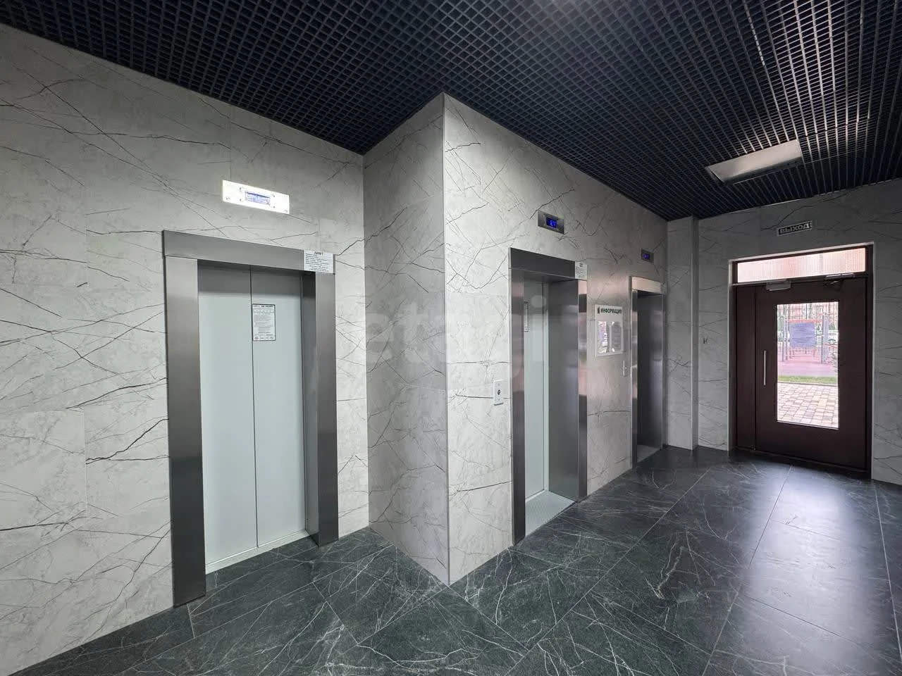 2-к квартира, 61.7м² (Домбайская улица, 55к5) - изображение 1