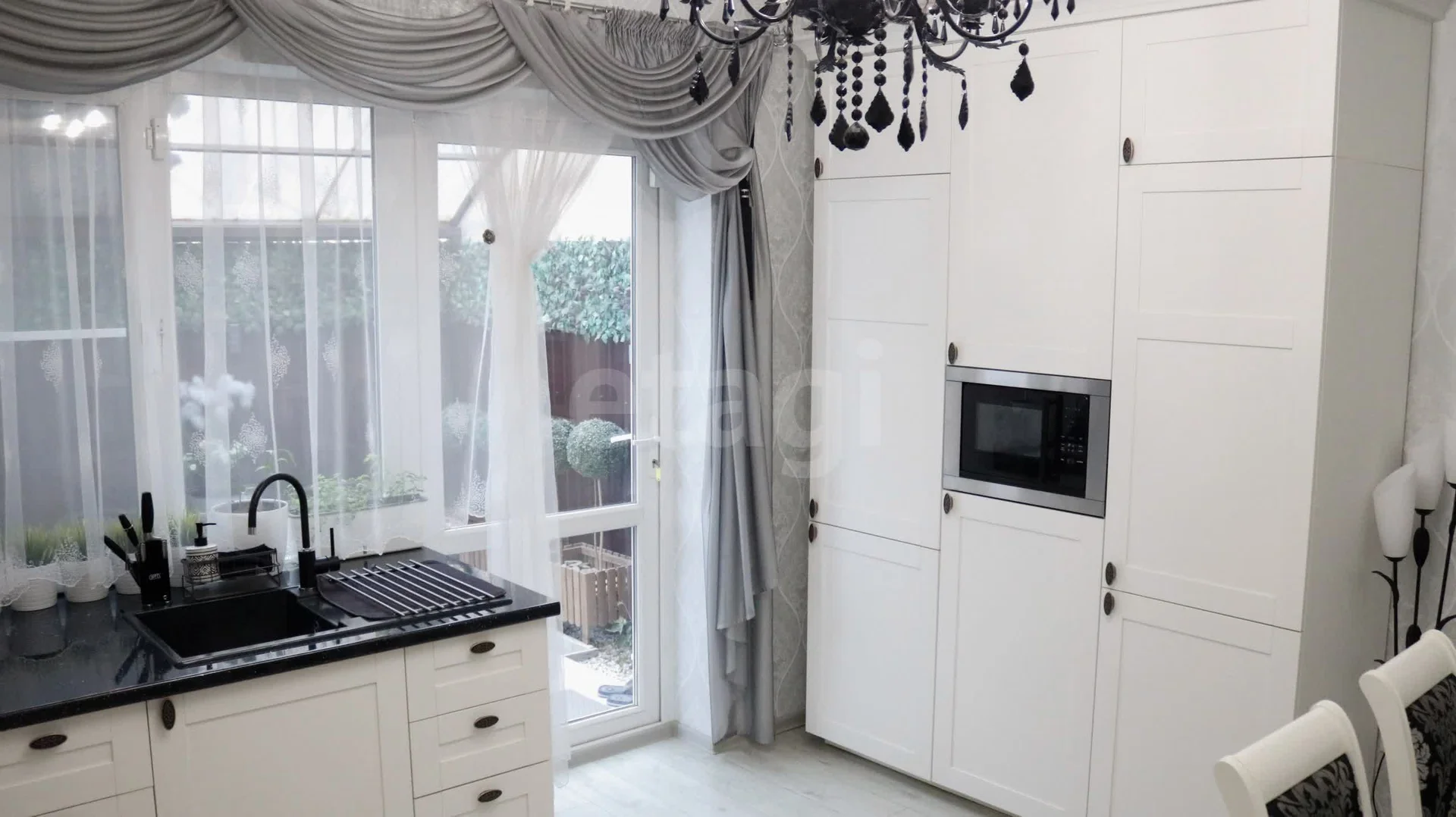4-к+ квартира, 114.2м² (улица имени Академика Сахарова, 33к12) - миниатюра 2