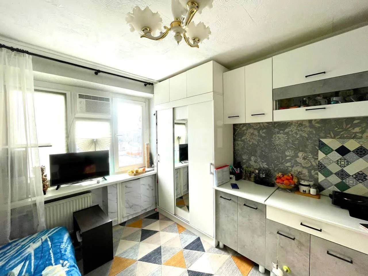 Комната, 11.1м² (Уральская улица, 115) - миниатюра 2