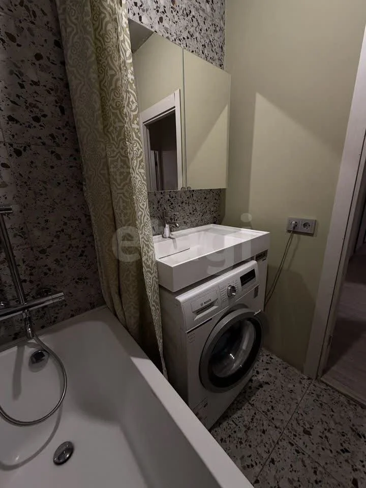 2-к квартира, 52.6м² (улица Героя А.А. Аверкиева, 15) - миниатюра 17