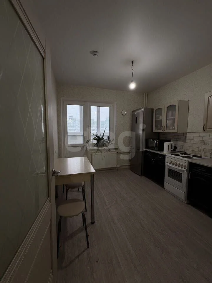 2-к квартира, 52.6м² (улица Героя А.А. Аверкиева, 15) - миниатюра 2