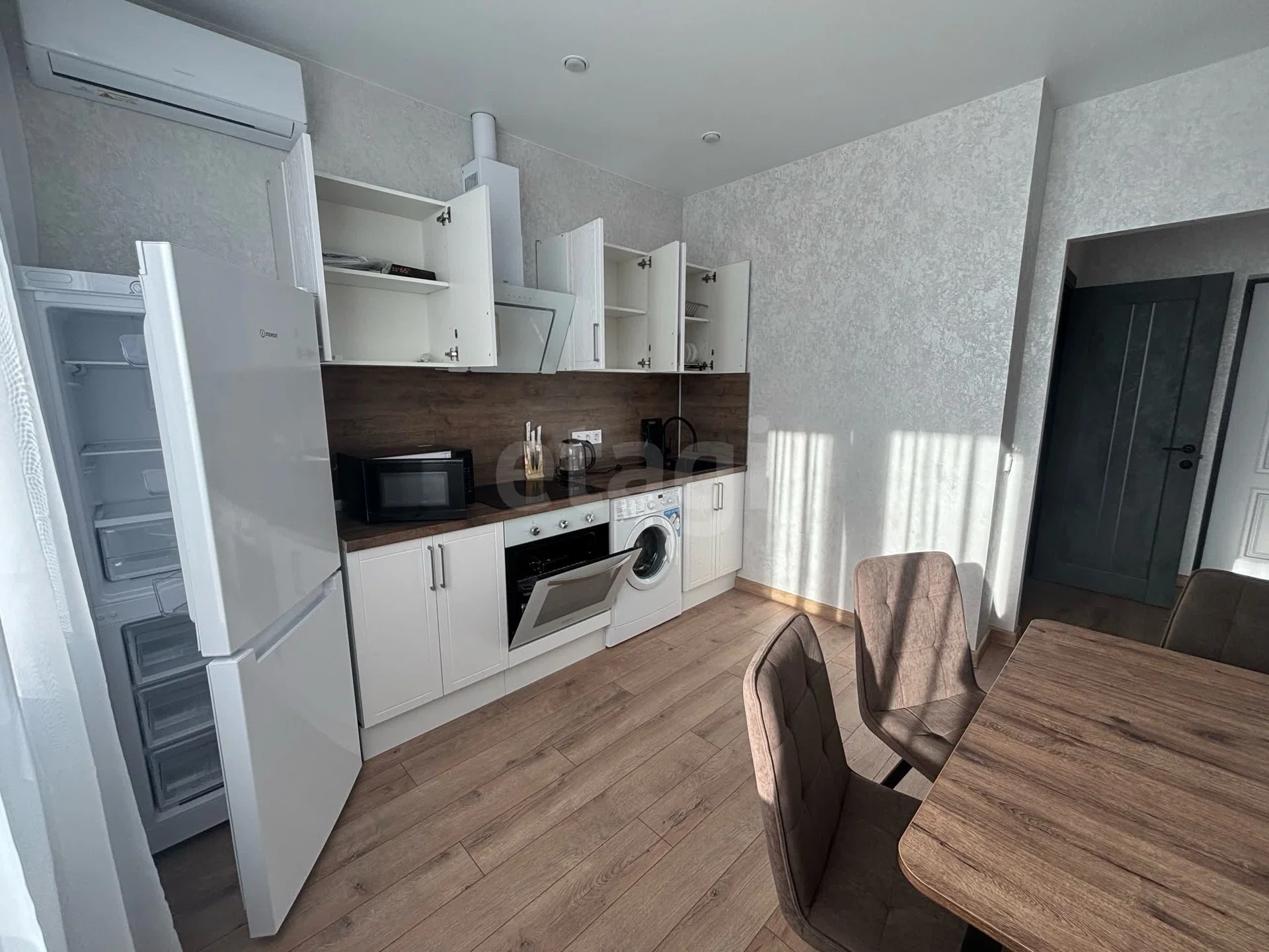 1-к квартира, 32.3м² (улица Ивана Беличенко, 95к1) - миниатюра 2