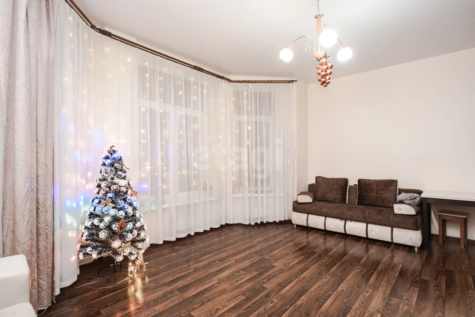 2-к квартира, 67.5м² (улица Ивана Рослого, 2/1) - миниатюра 3