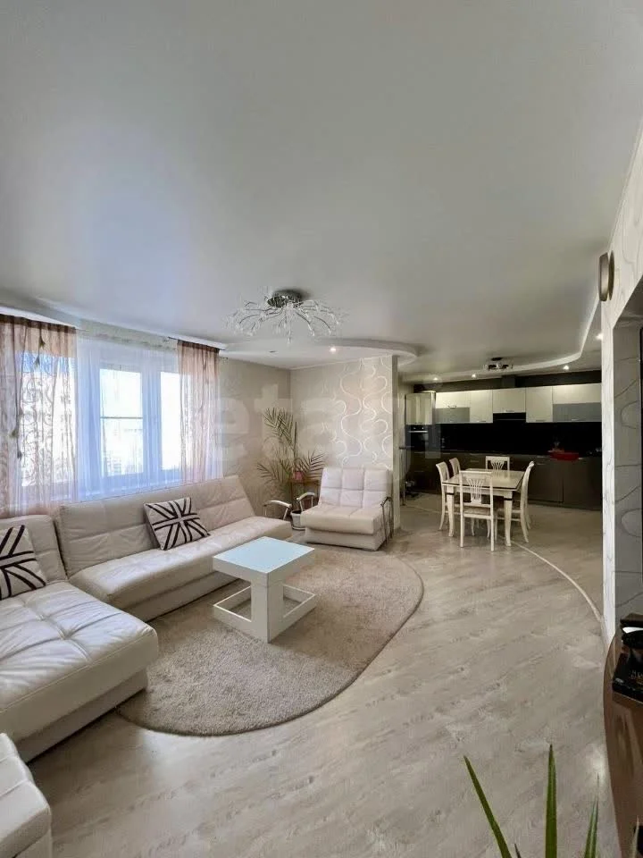 4-к+ квартира, 111.1м² (Сормовская улица, 202/1) - миниатюра 2