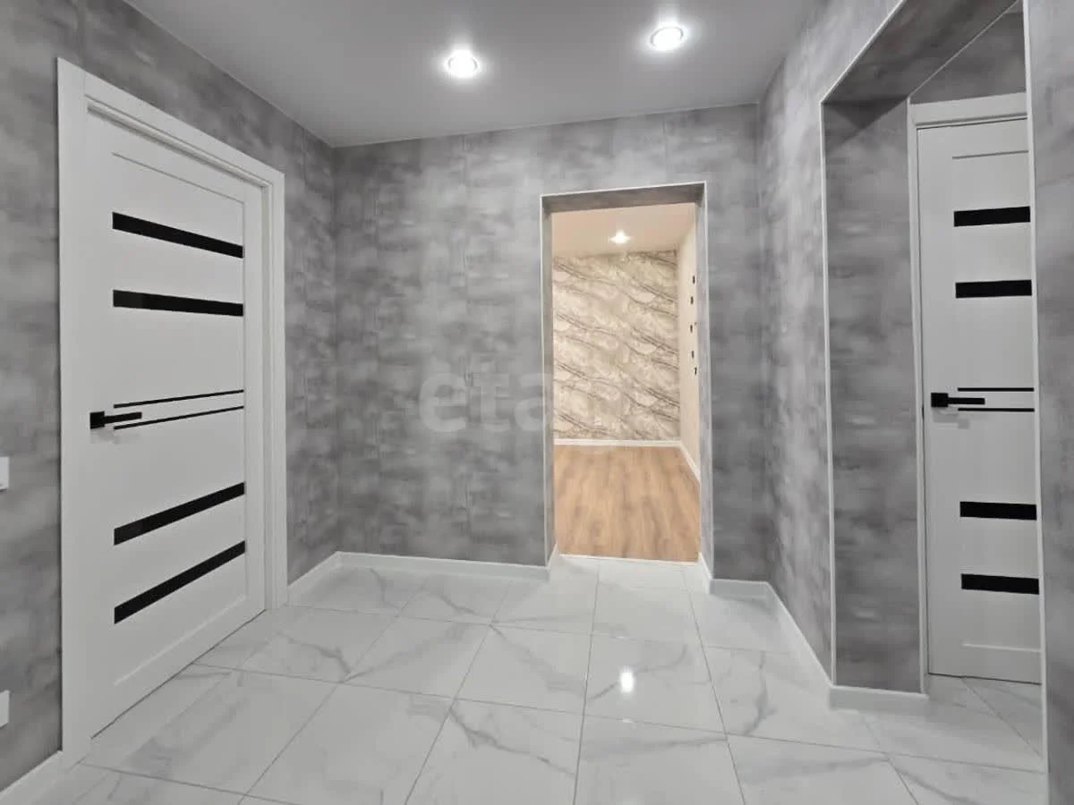2-к квартира, 52.7м² (Уральская улица, 148) - миниатюра 13