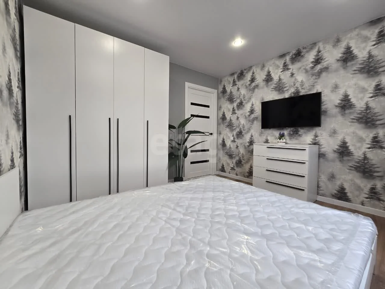 2-к квартира, 52.7м² (Уральская улица, 148) - миниатюра 8