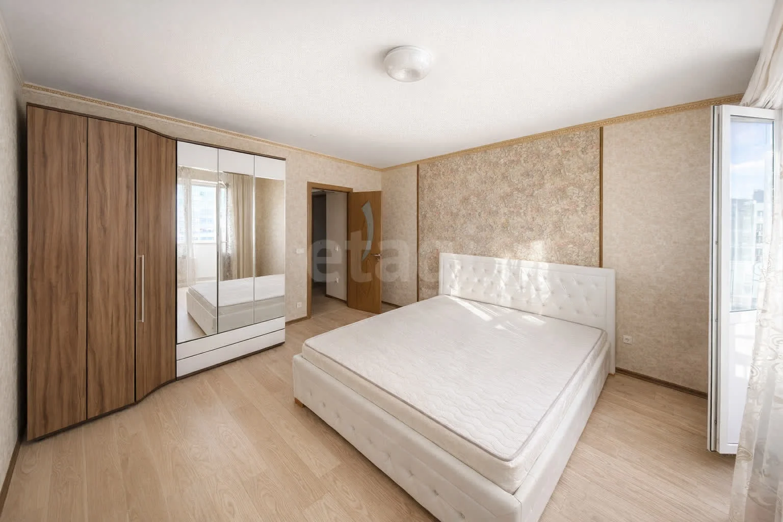 2-к квартира, 64.7м² (улица Героев-Разведчиков, 40) - миниатюра 2