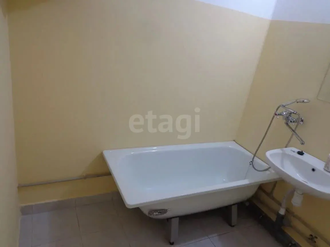 2-к квартира, 59.4м² (улица Героя А.А. Аверкиева, 26) - миниатюра 9