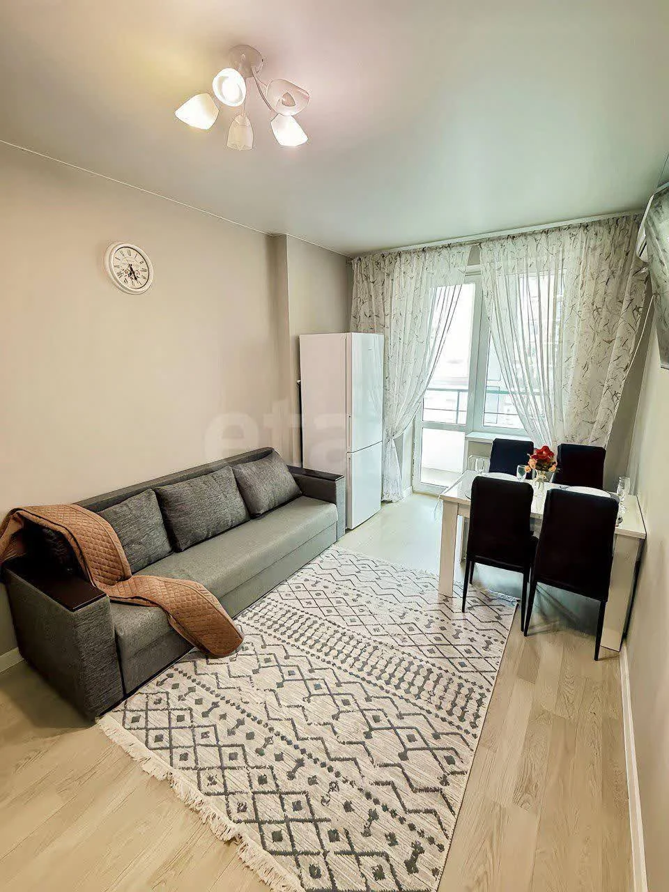 2-к квартира, 51.2м² (улица имени Героя Георгия Бочарникова, 4к1) - миниатюра 2