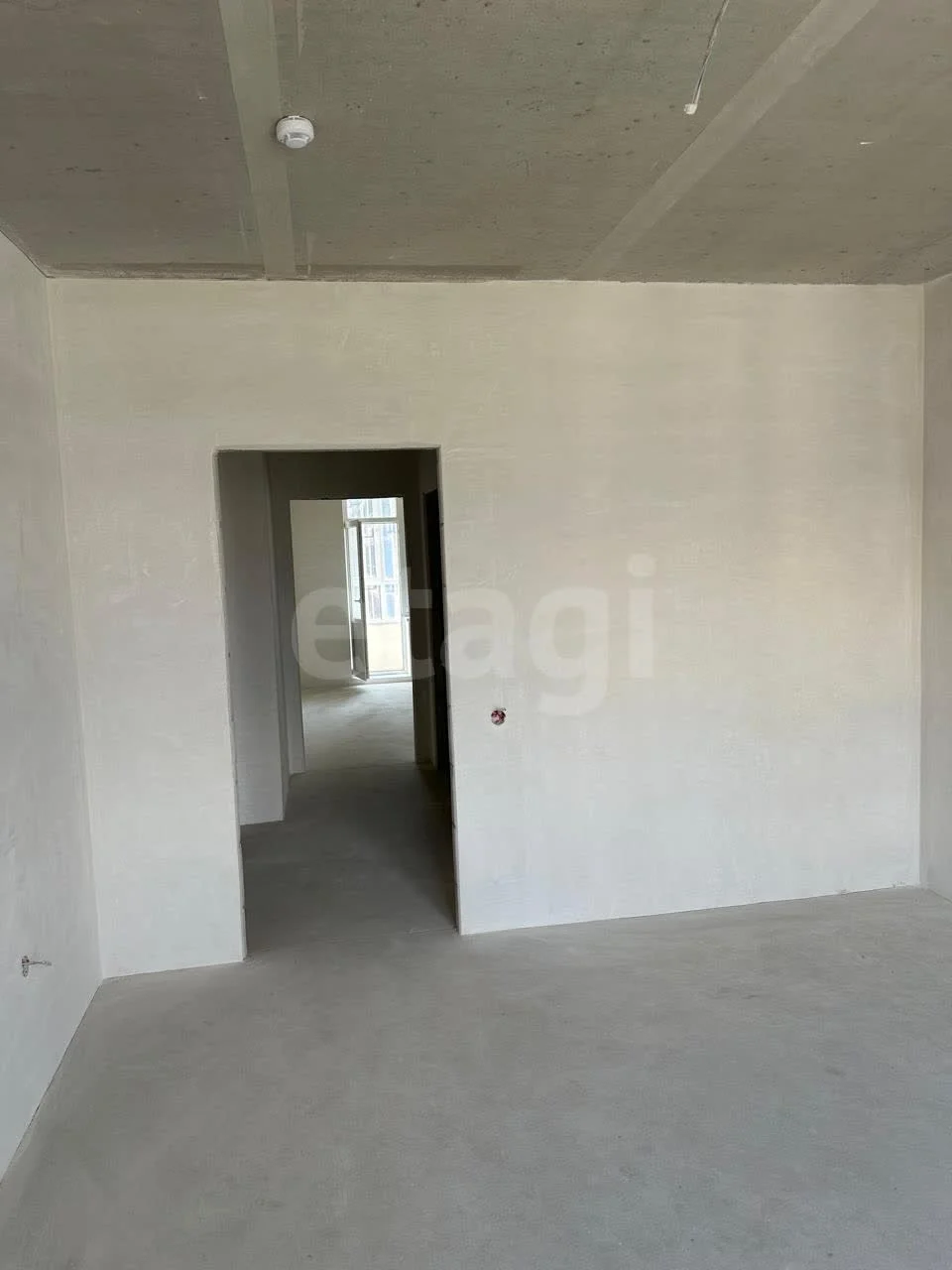 2-к квартира, 53.2м² (улица имени Героя Николая Шевелёва, 17) - миниатюра 3