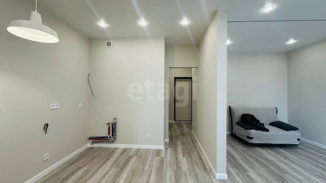 1-к квартира, 32.6м² (улица имени Героя Георгия Бочарникова, 4к2) - миниатюра 2