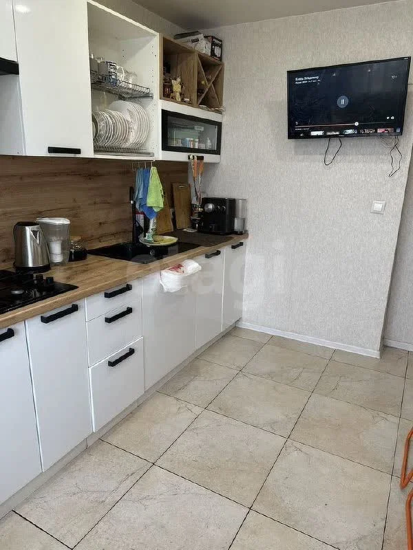 2-к квартира, 49.2м² (Российская улица, 77) - миниатюра 2
