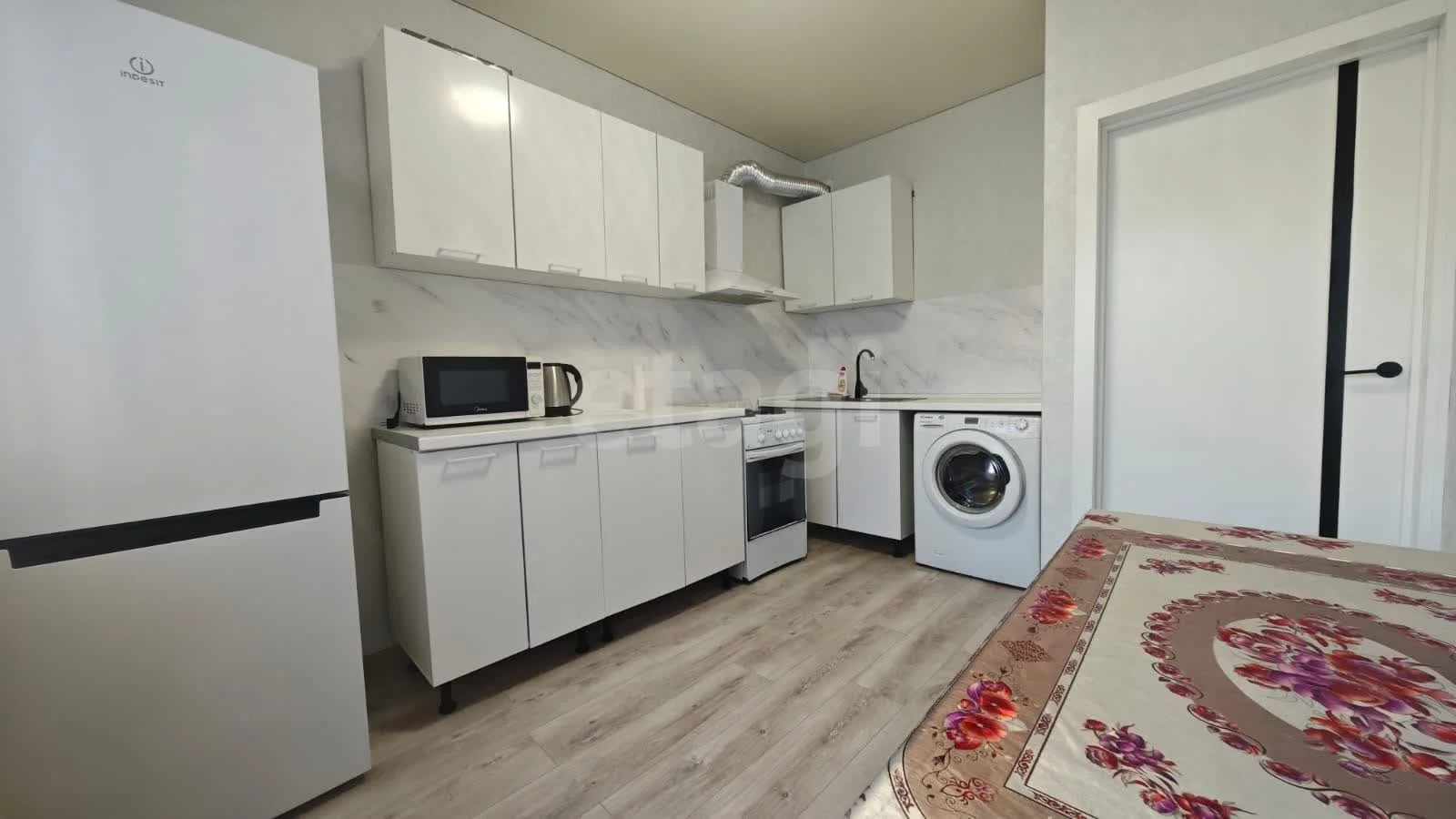 1-к квартира, 35.4м² (улица Куликова Поля, 35) - миниатюра 6