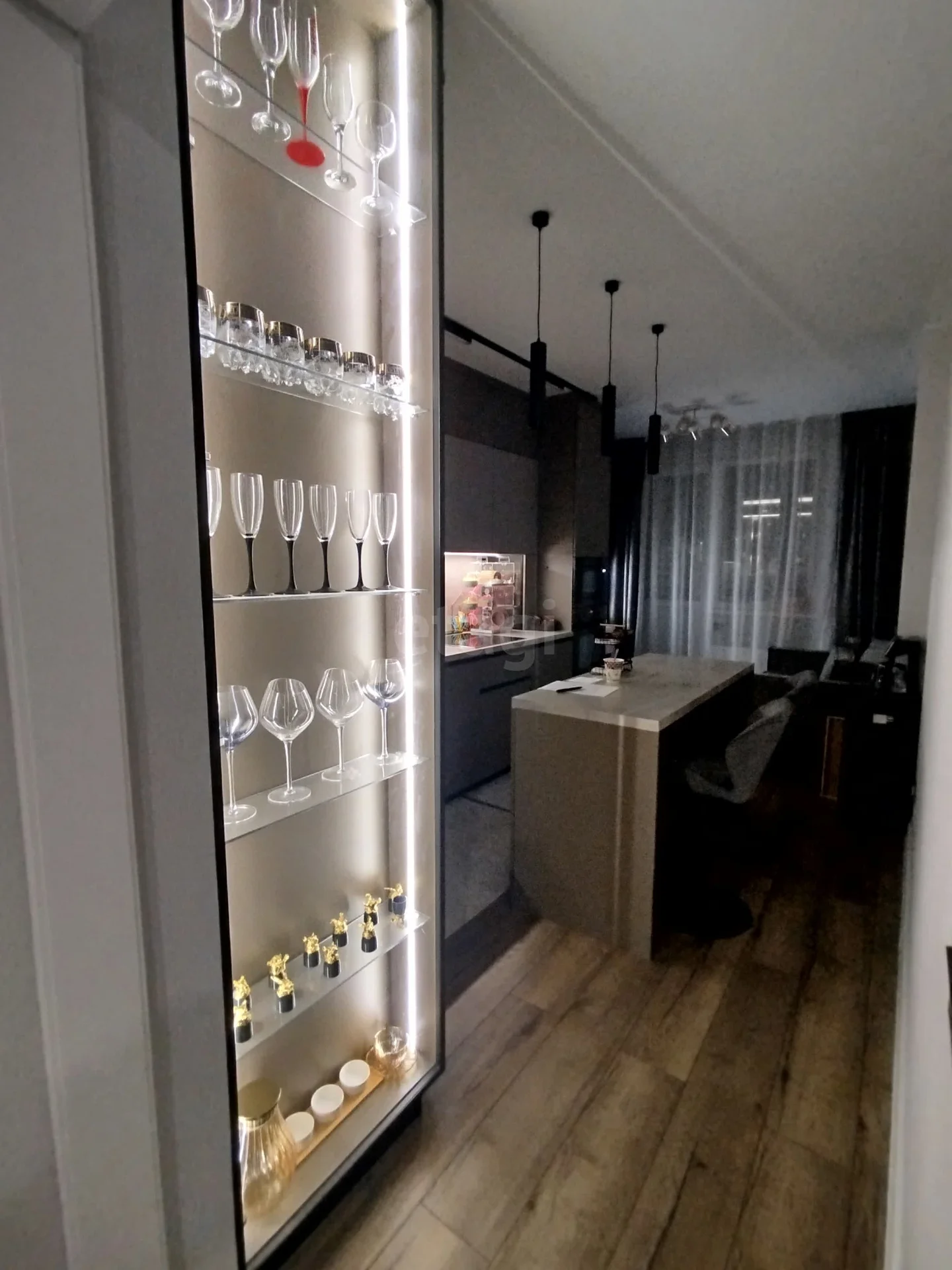 2-к квартира, 60.9м² (улица Ивана Беличенко, 101) - миниатюра 5