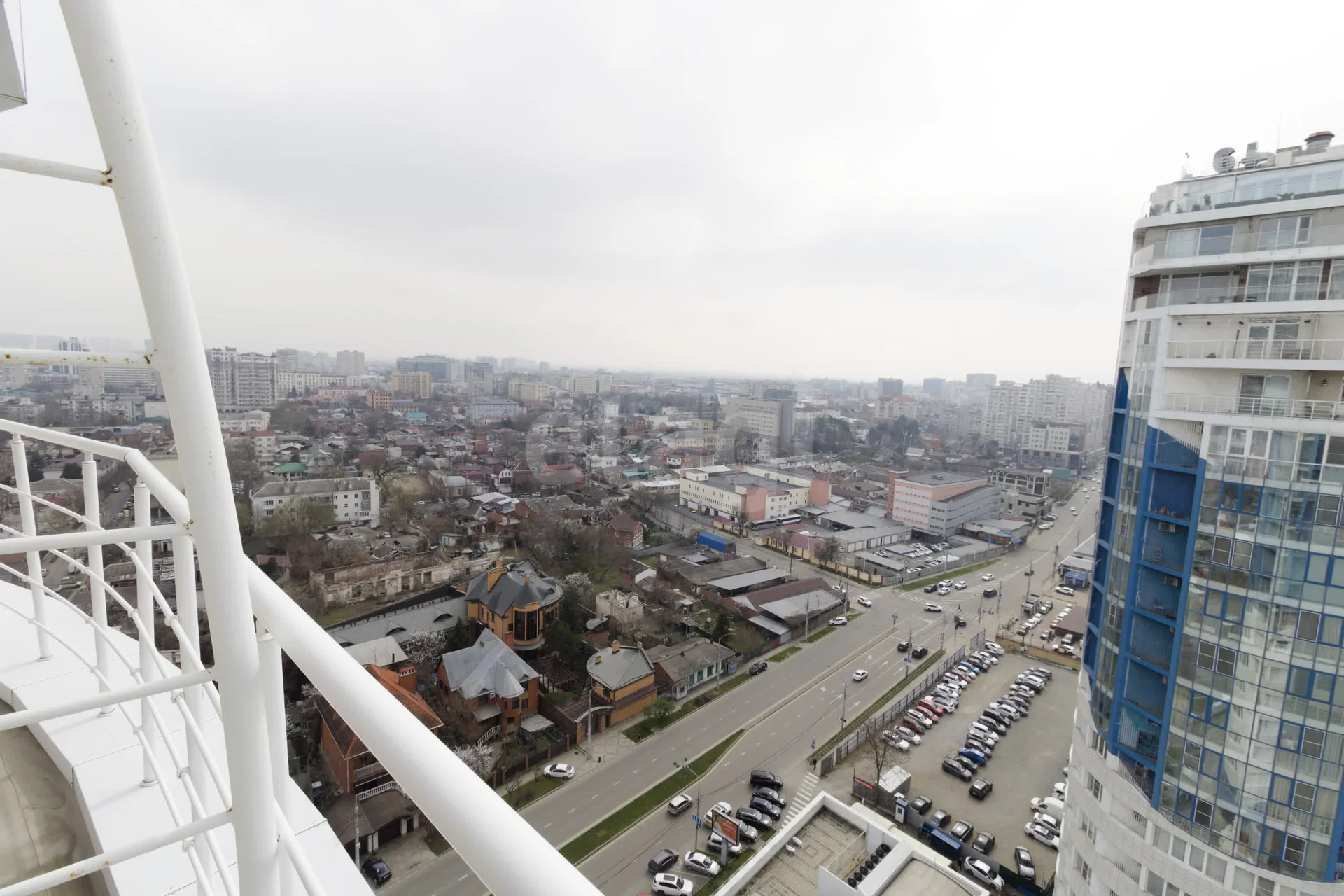 3-к квартира, 98.4м² (улица Кубанская Набережная, 39) - миниатюра 28