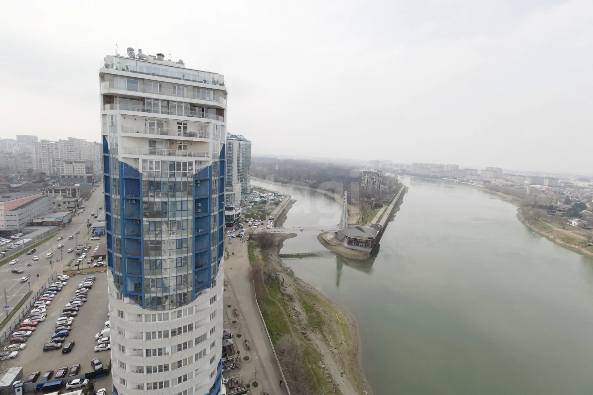 3-к квартира, 98.4м² (улица Кубанская Набережная, 39) - миниатюра 29