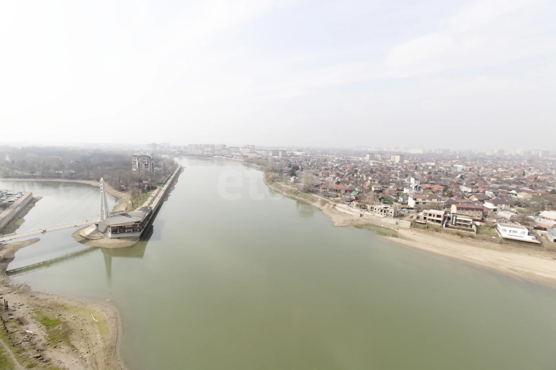 3-к квартира, 98.4м² (улица Кубанская Набережная, 39) - миниатюра 30
