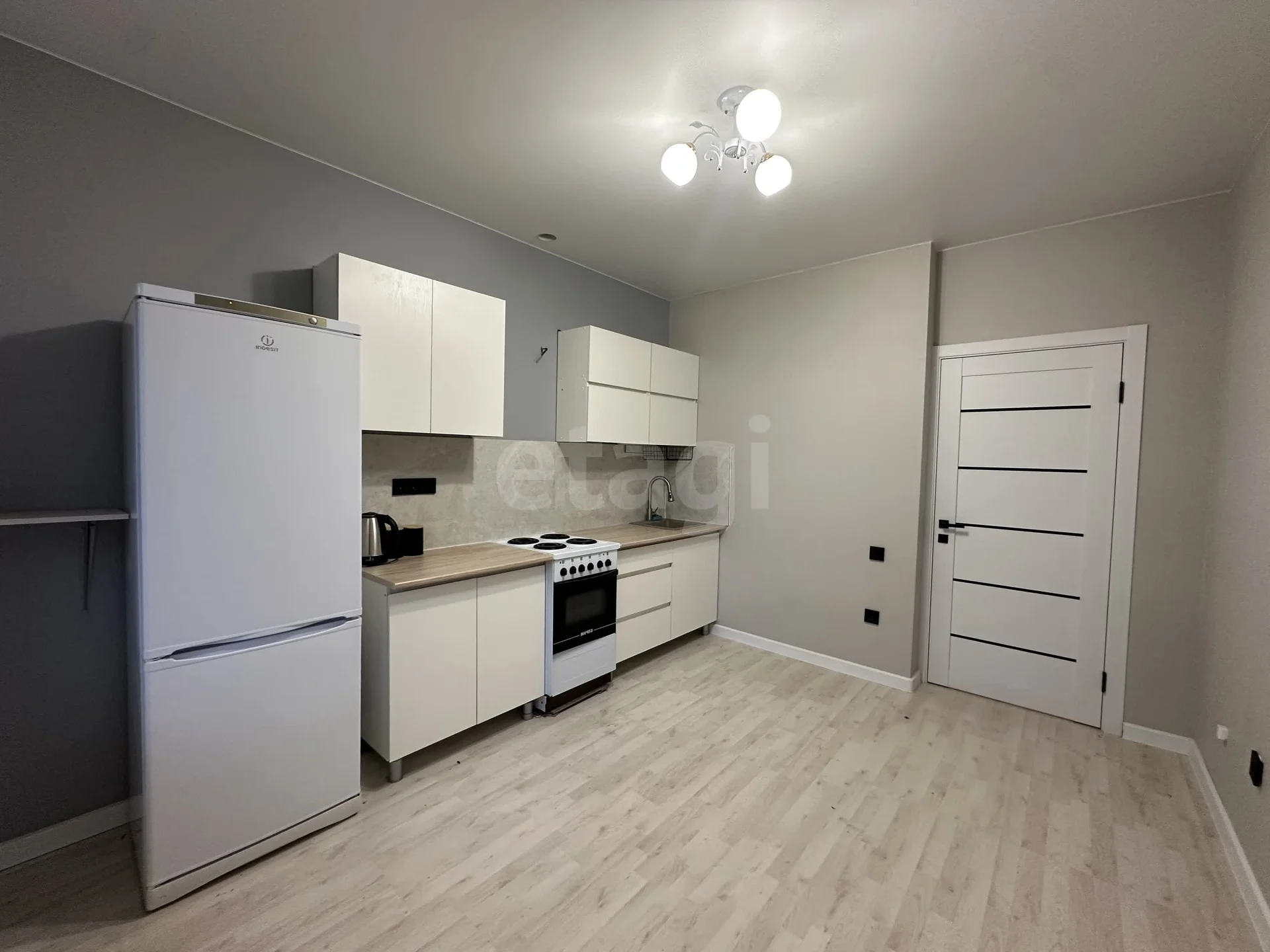 1-к квартира, 37.4м² (улица Лётчика Позднякова, 2к15) - миниатюра 2