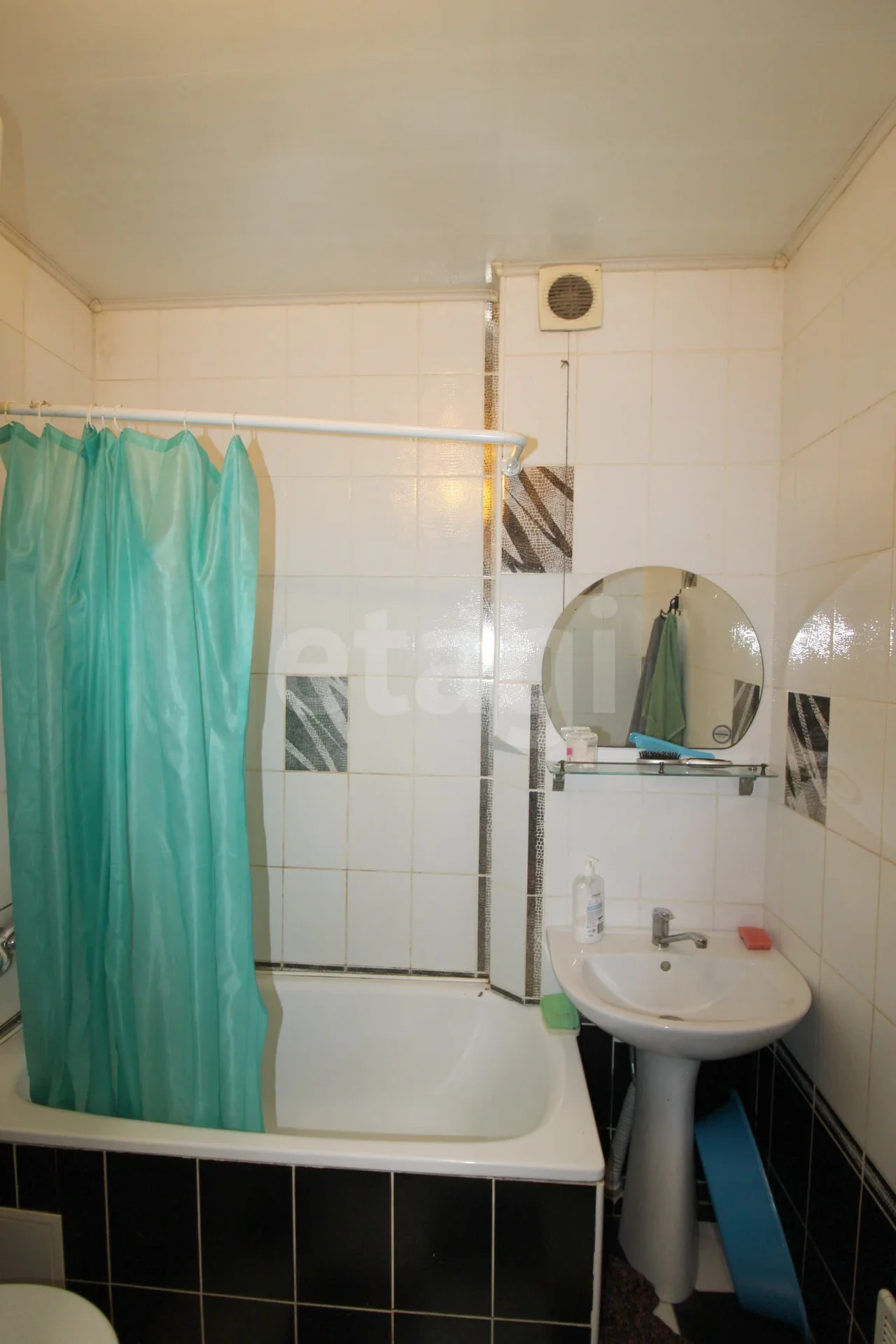 2-к квартира, 46.3м² (Владимирская улица, 1/1) - миниатюра 11