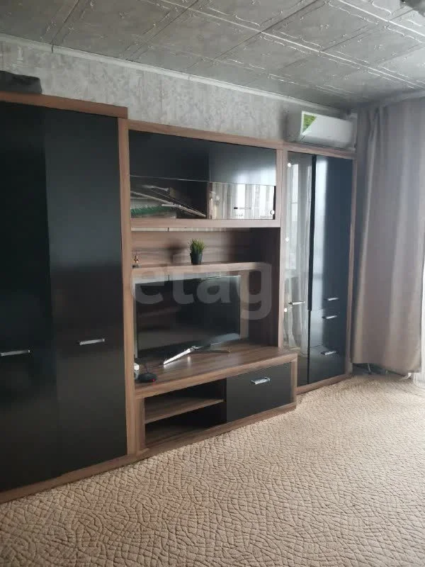3-к квартира, 62.4м² (Рождественская набережная, 29)