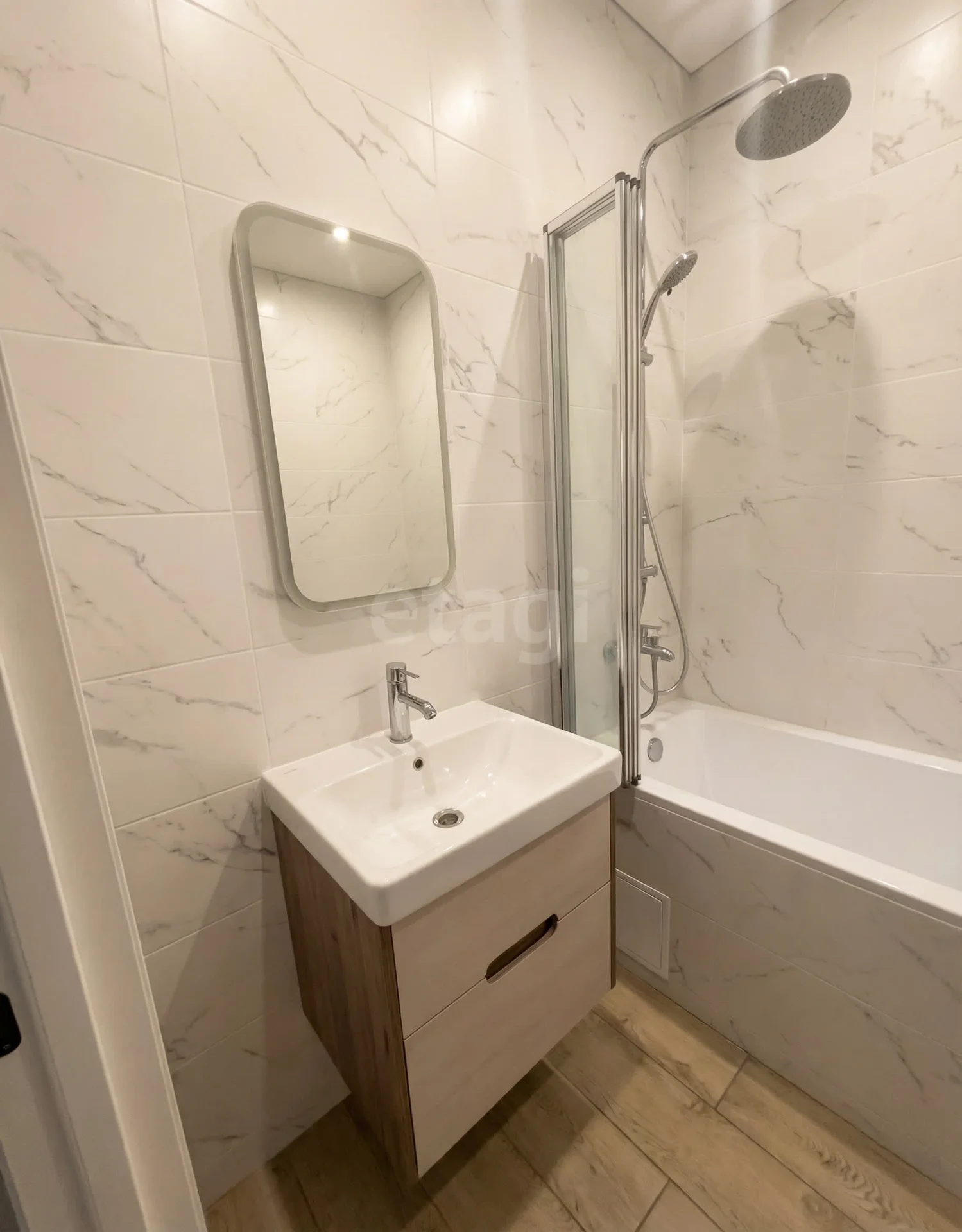 2-к квартира, 63.7м² (улица Григория Булгакова, 8) - миниатюра 6