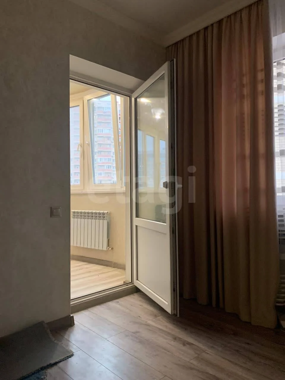 2-к квартира, 52.8м² (Командорская улица, 1/3) - миниатюра 7