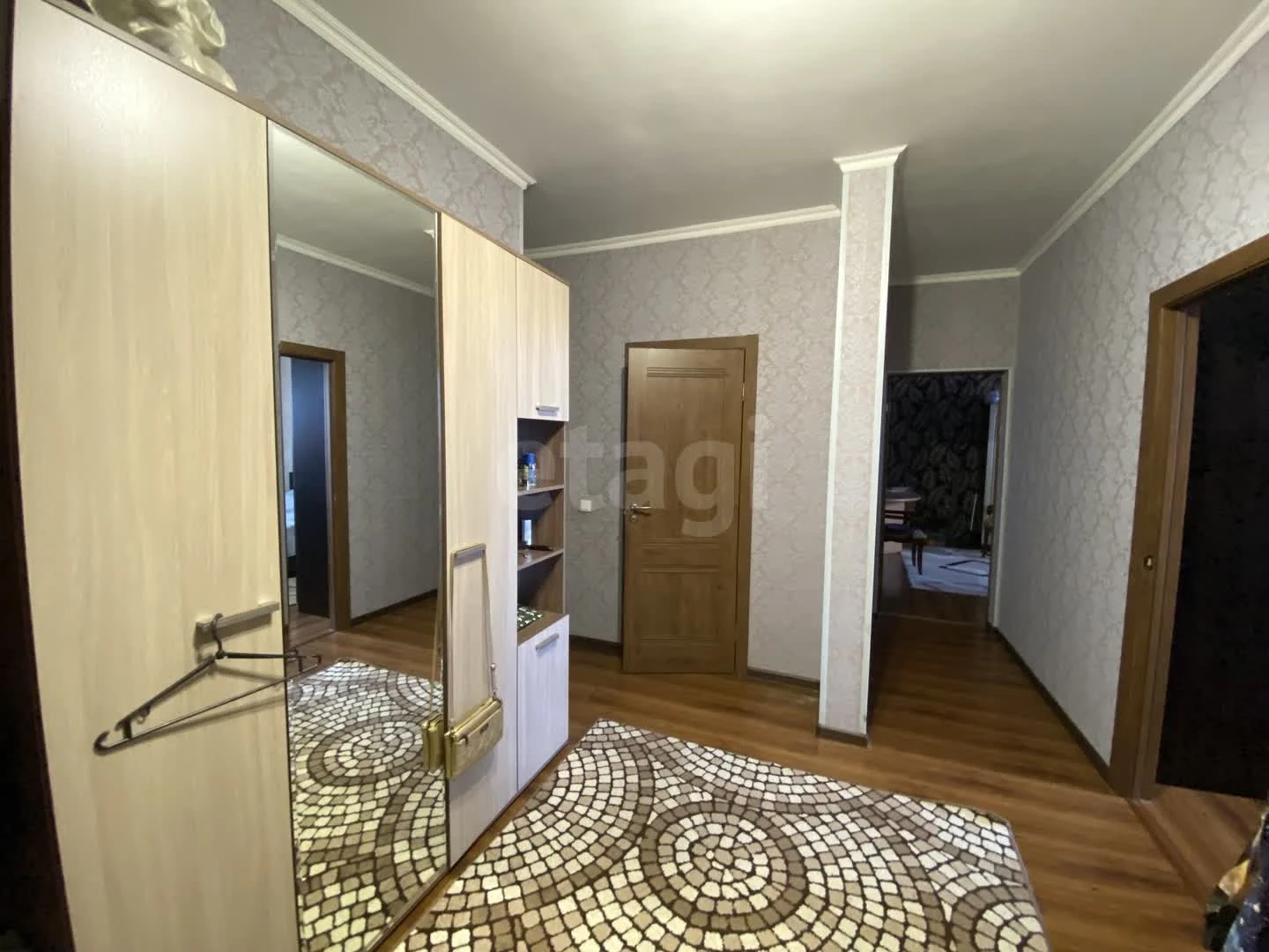 4-к+ квартира, 89.2м² (улица Иркутско-Пинской Дивизии, 3/3) - миниатюра 3