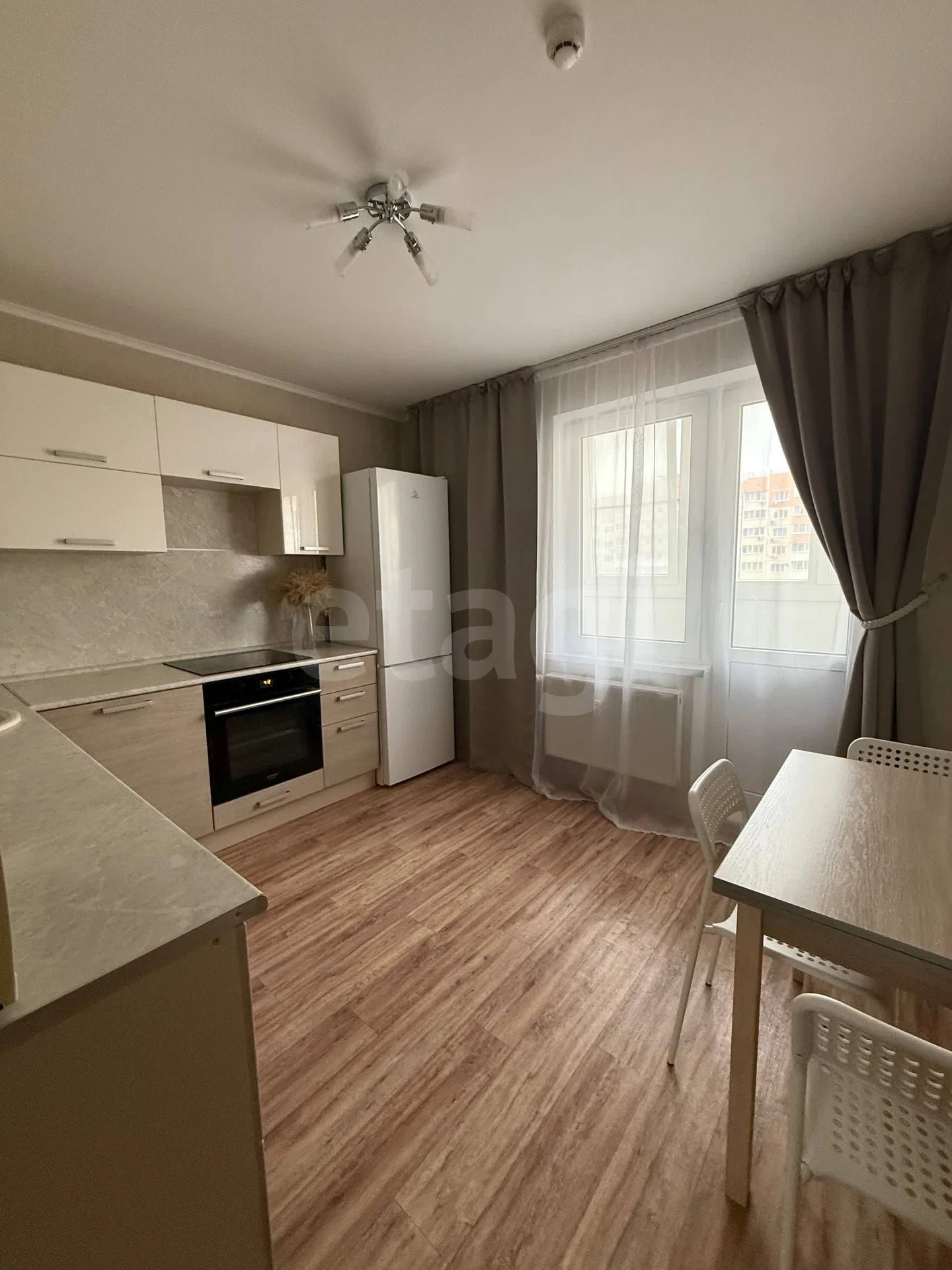 1-к квартира, 37.5м² (улица Героя А.А. Аверкиева, 30) - изображение 1