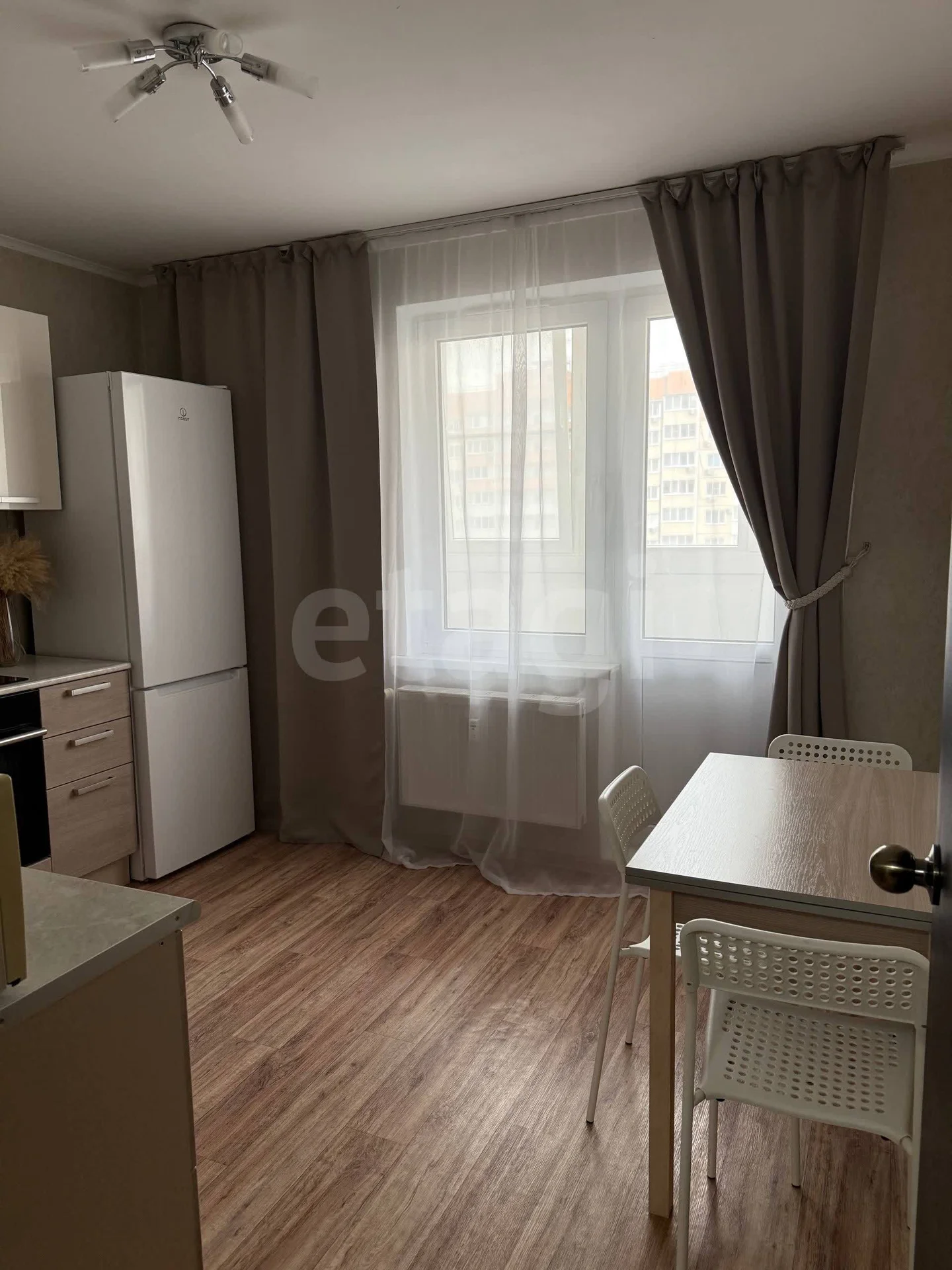 1-к квартира, 37.5м² (улица Героя А.А. Аверкиева, 30) - миниатюра 2