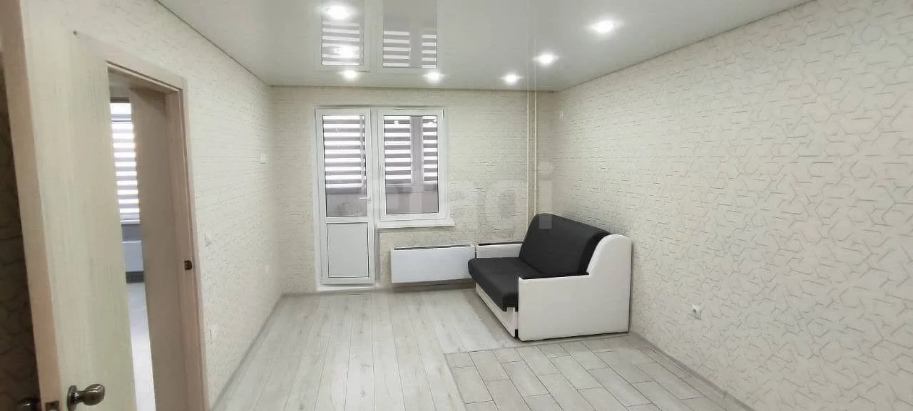 1-к квартира, 39.7м² (улица имени Валерия Гассия, 22) - миниатюра 2