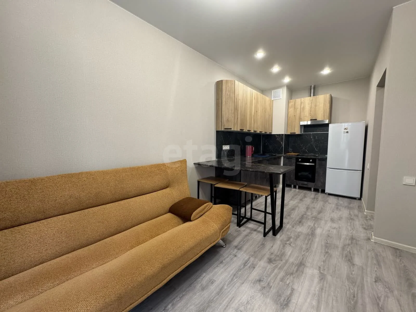 1-к квартира, 35.5м² (улица имени Героя Ростовского, 8к1) - миниатюра 2