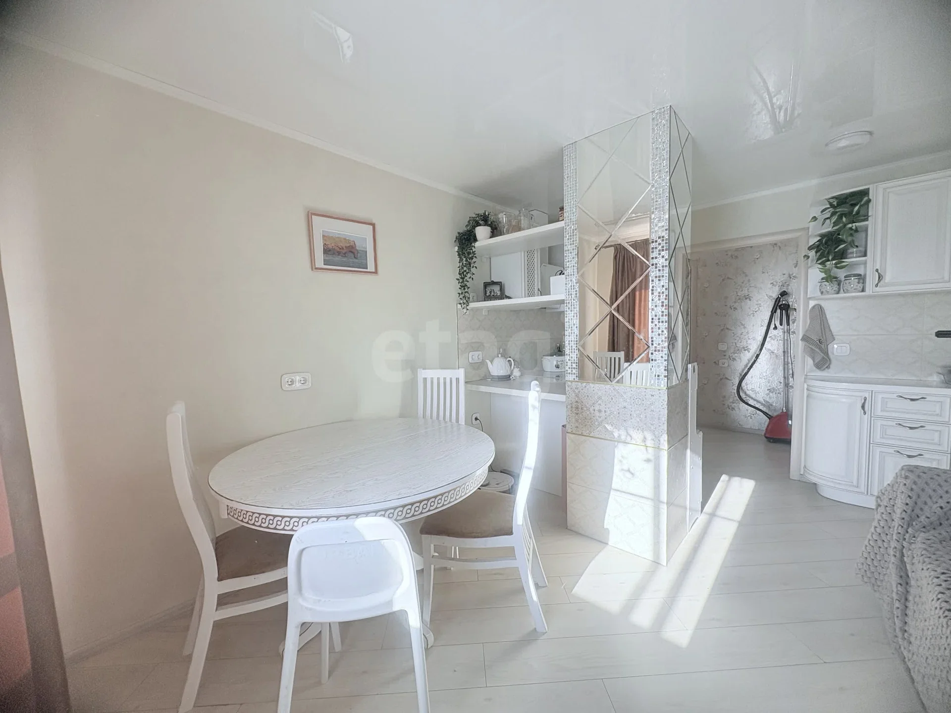 2-к квартира, 60.1м² (улица имени 40-летия Победы, 33/9) - миниатюра 4