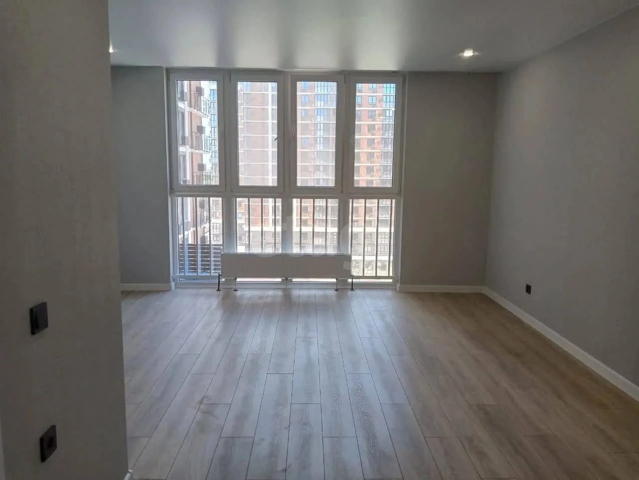 Студия, 30.4м² (улица Ивана Беличенко, 90к2) - миниатюра 2