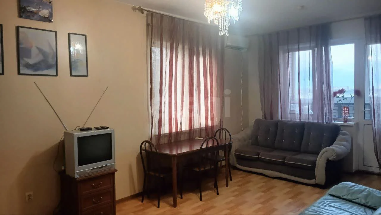 2-к квартира, 80.3м² (Промышленная улица, 33) - изображение 1