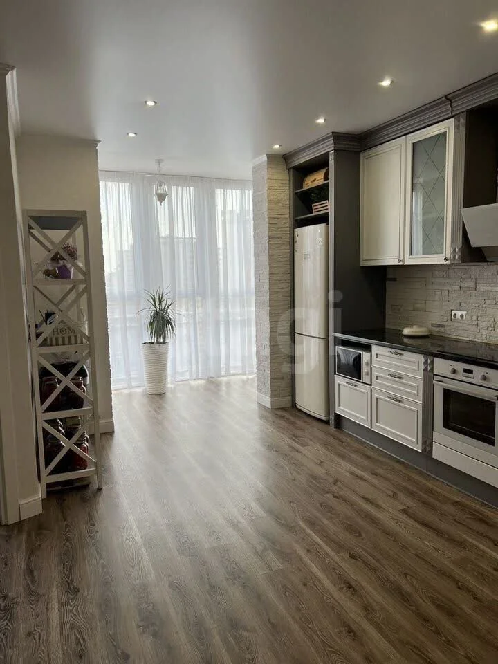 3-к квартира, 82.8м² (Домбайская улица, 57) - миниатюра 5