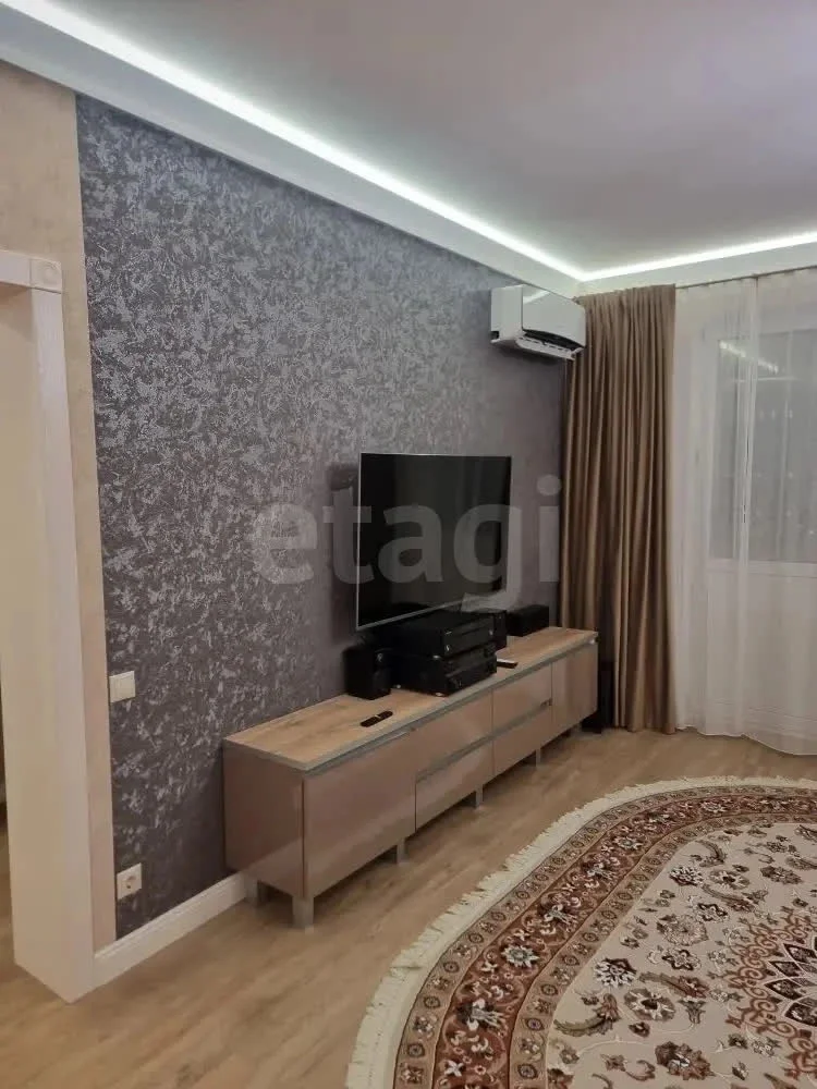2-к квартира, 72.7м² (Черниговская улица, 1) - миниатюра 3