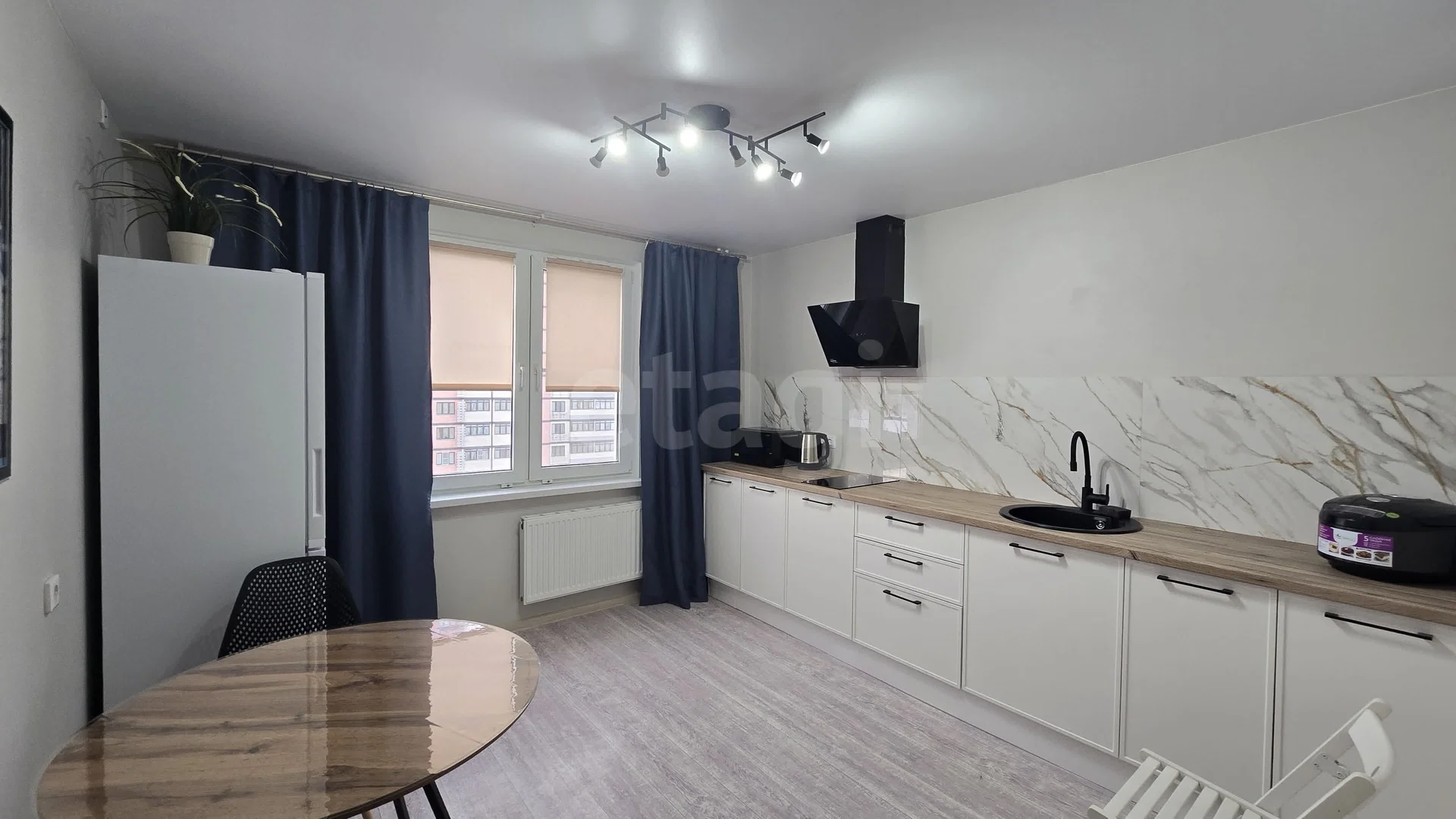 2-к квартира, 56.9м² (улица Героя Владислава Посадского, 22) - изображение 1