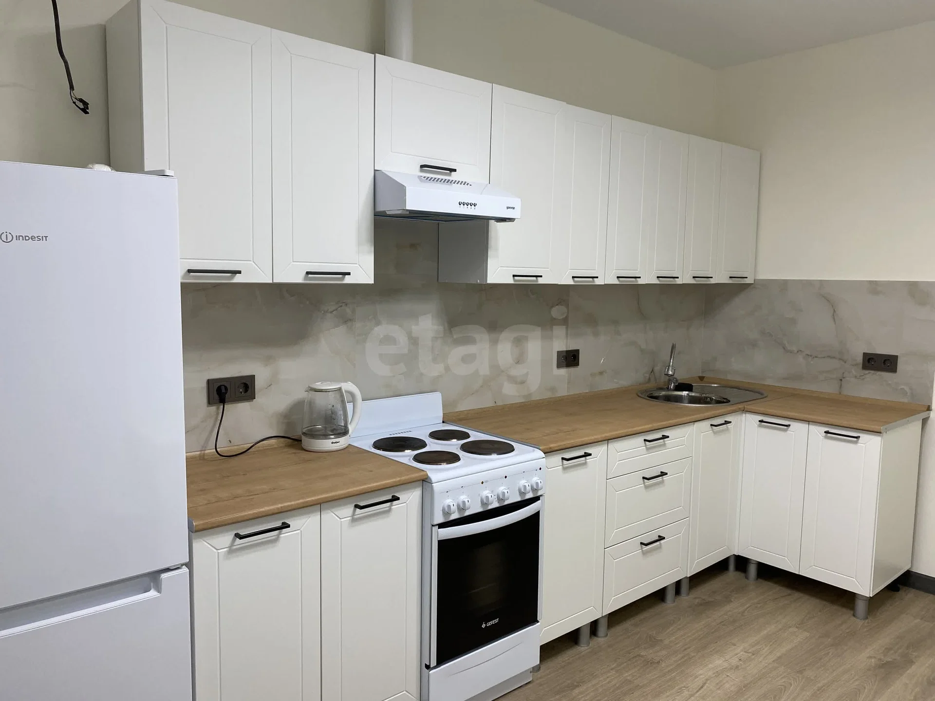 1-к квартира, 36м² (улица имени Героя Георгия Бочарникова, 4к1) - миниатюра 2